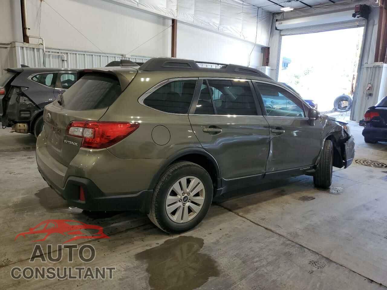 SUBARU OUTBACK 2018 - 4S4BSAFC2J3289663