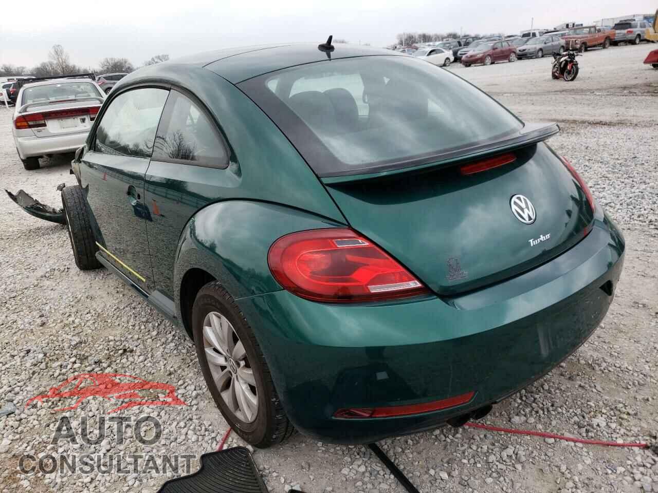 VOLKSWAGEN BEETLE 2017 - 3VWF17AT7HM610055