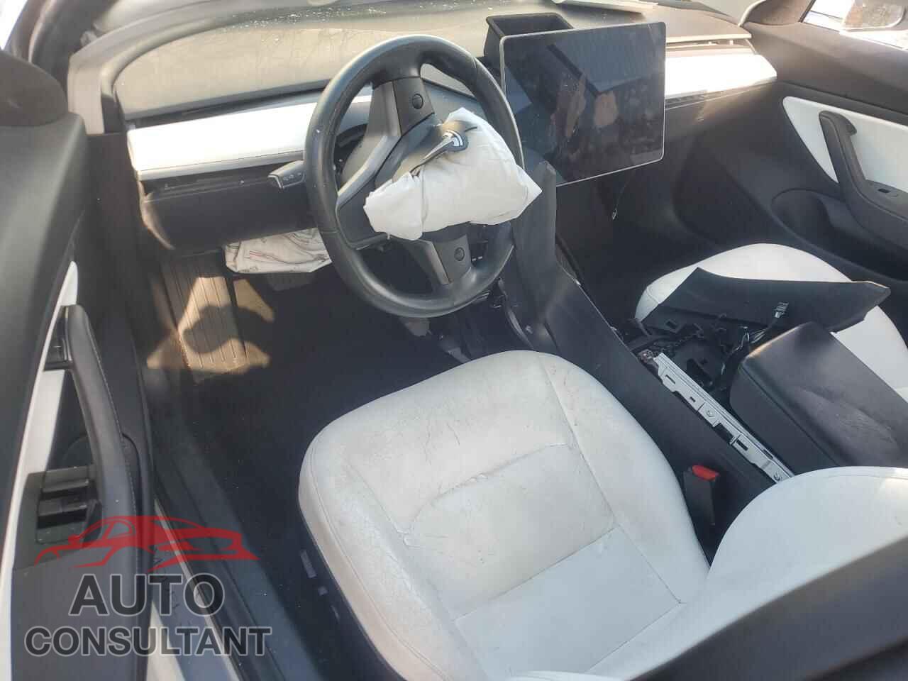 TESLA MODEL 3 2018 - 5YJ3E1EB9JF096762