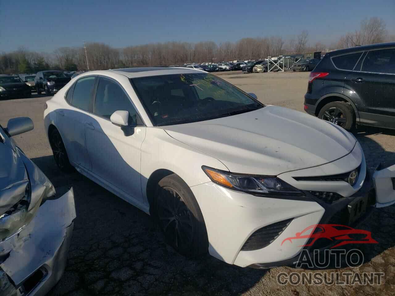 TOYOTA CAMRY 2019 - 4T1B11HK2KU287933