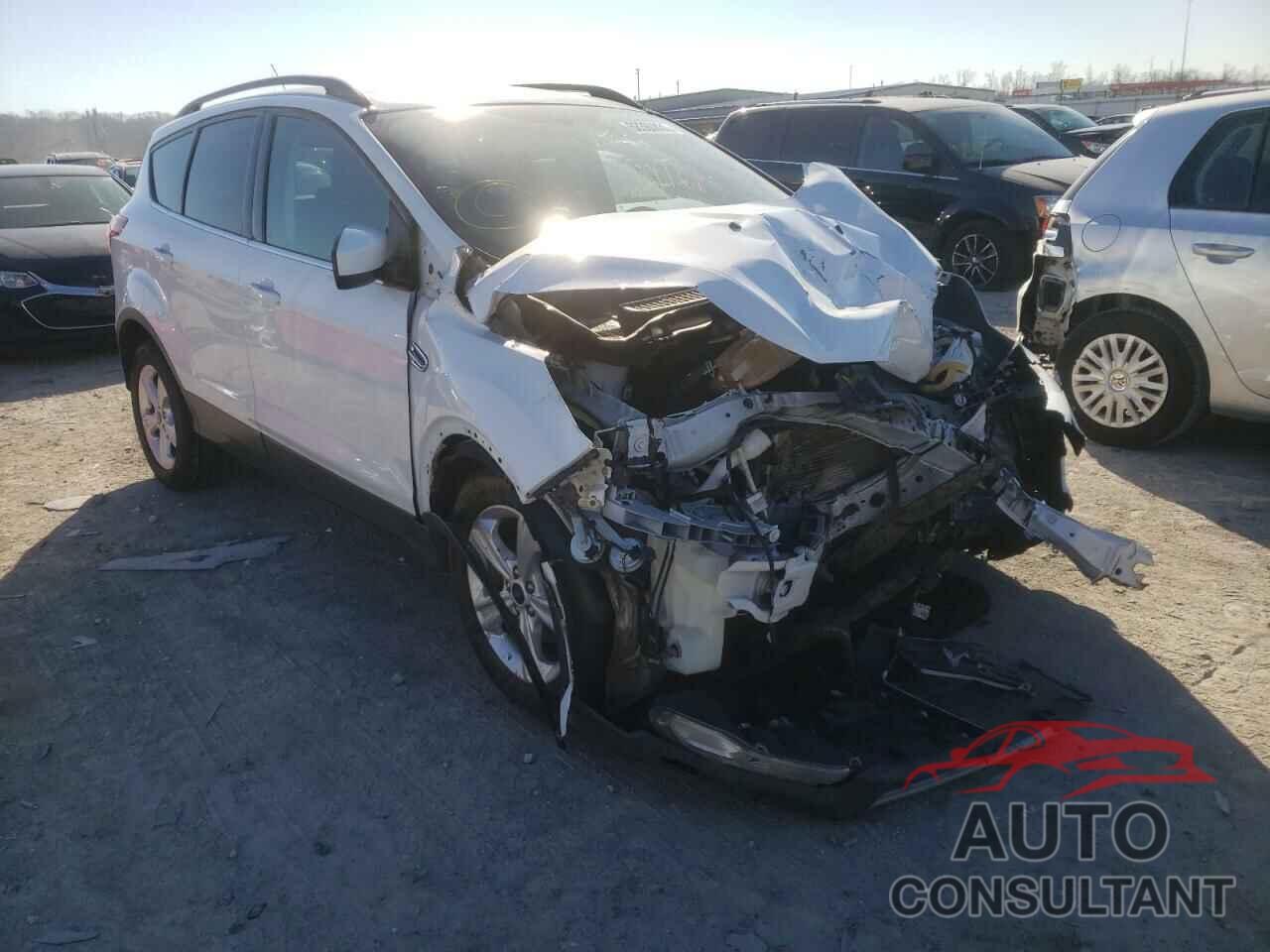 FORD ESCAPE 2016 - 1FMCU0GX9GUB63247