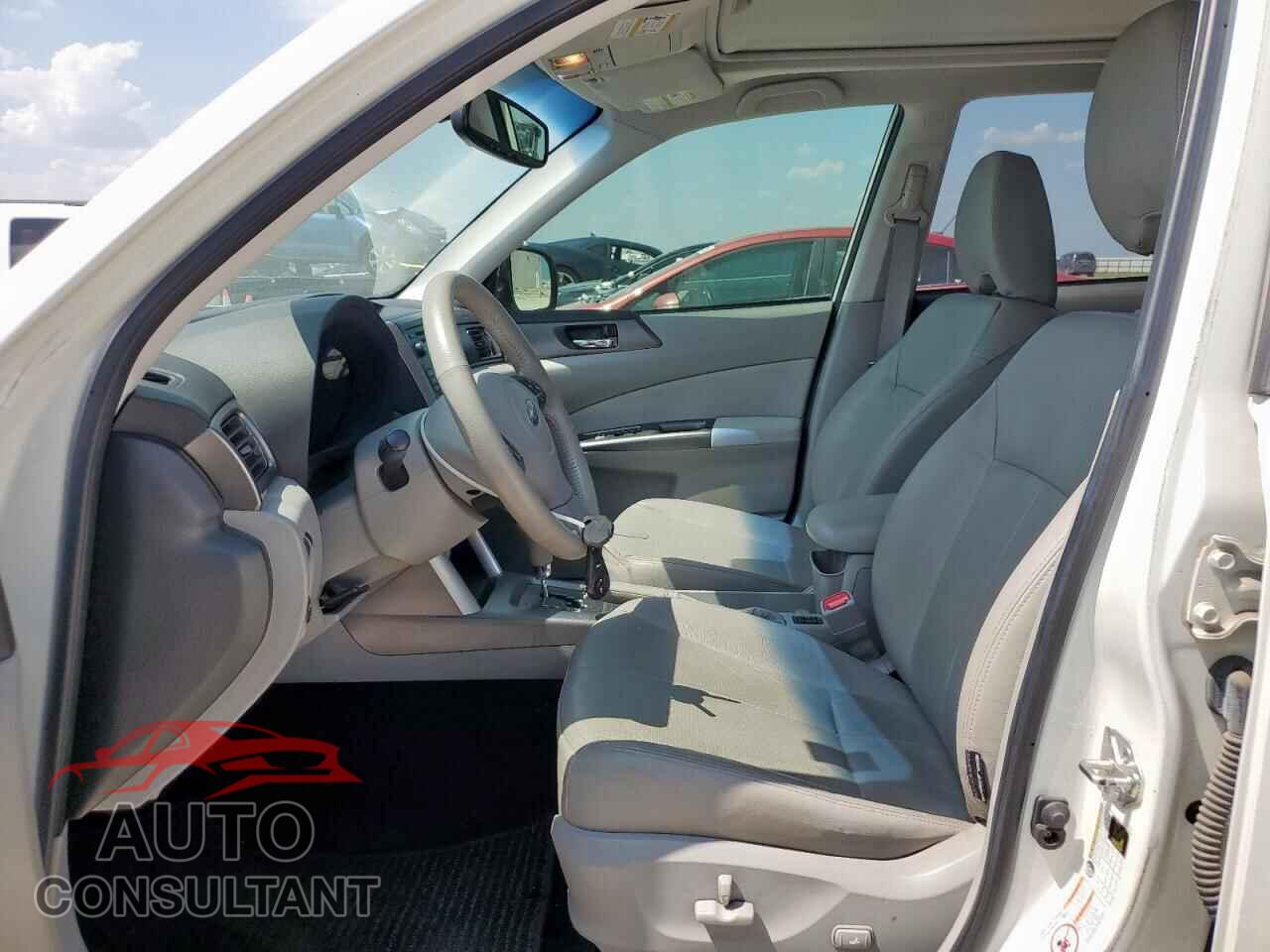 SUBARU FORESTER 2013 - JF2SHAEC4DH422517