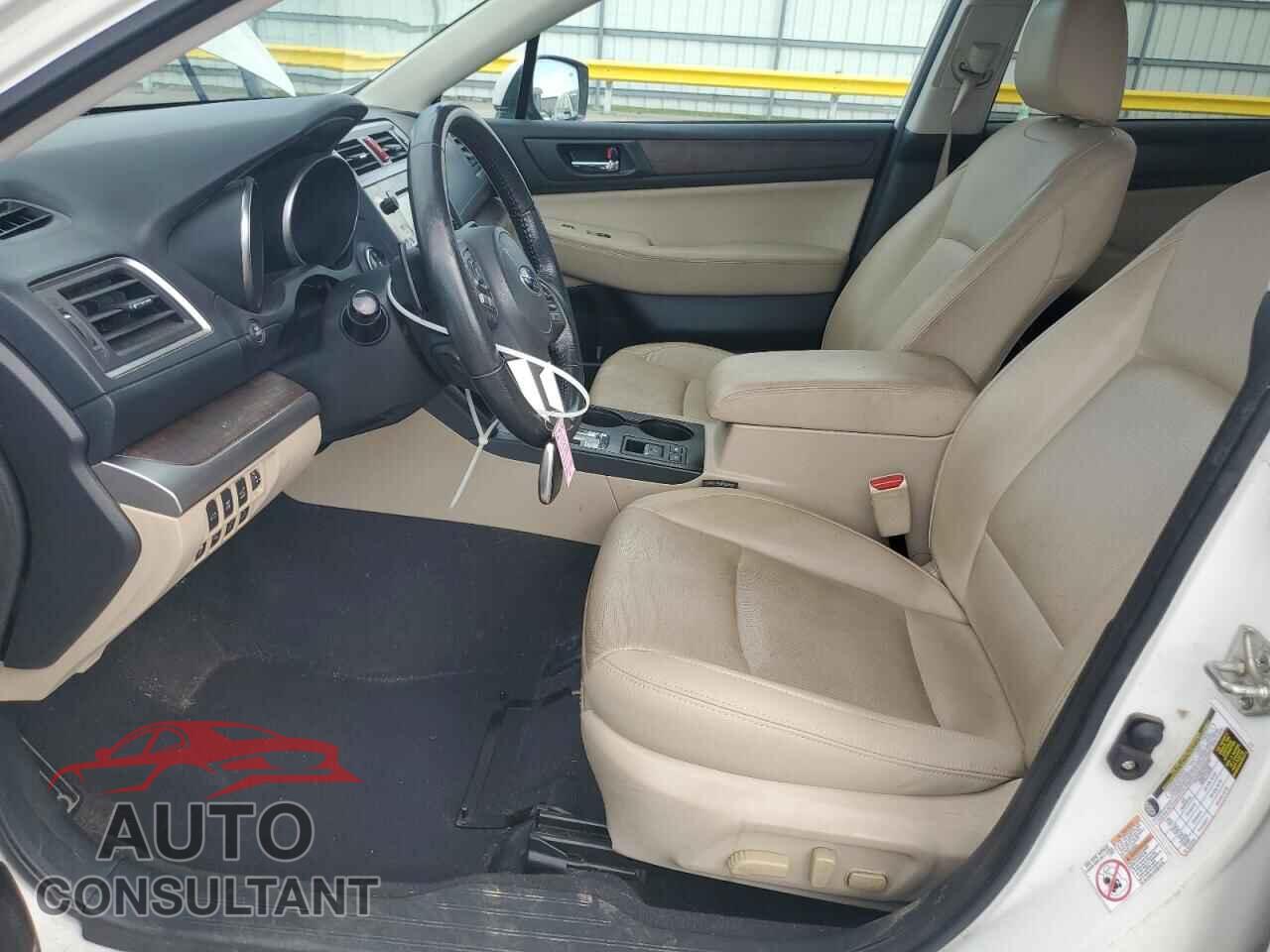 SUBARU OUTBACK 2017 - 4S4BSENC1H3206095