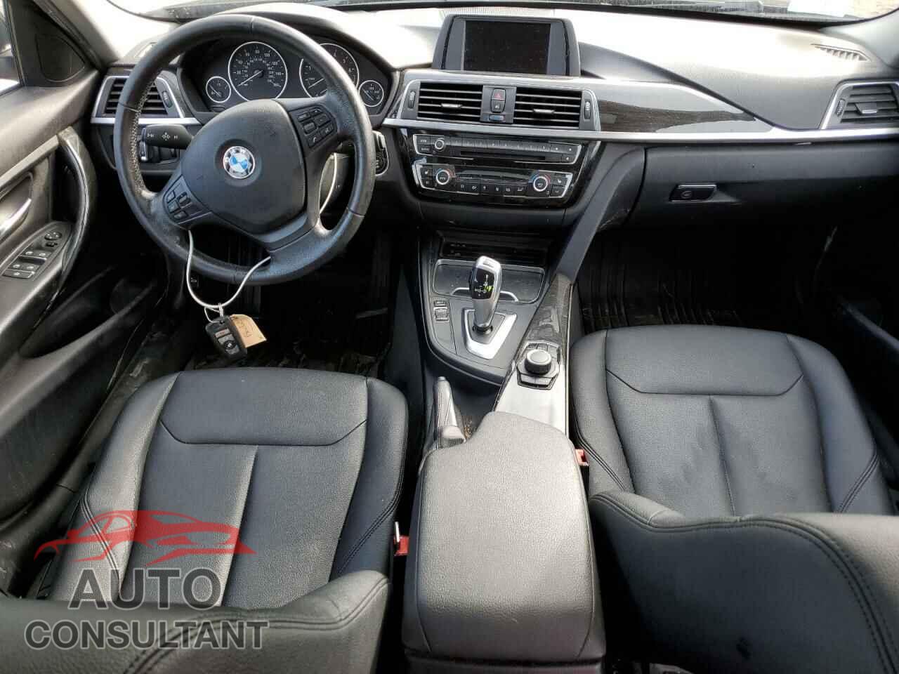 BMW 3 SERIES 2016 - WBA8E5G51GNU20752