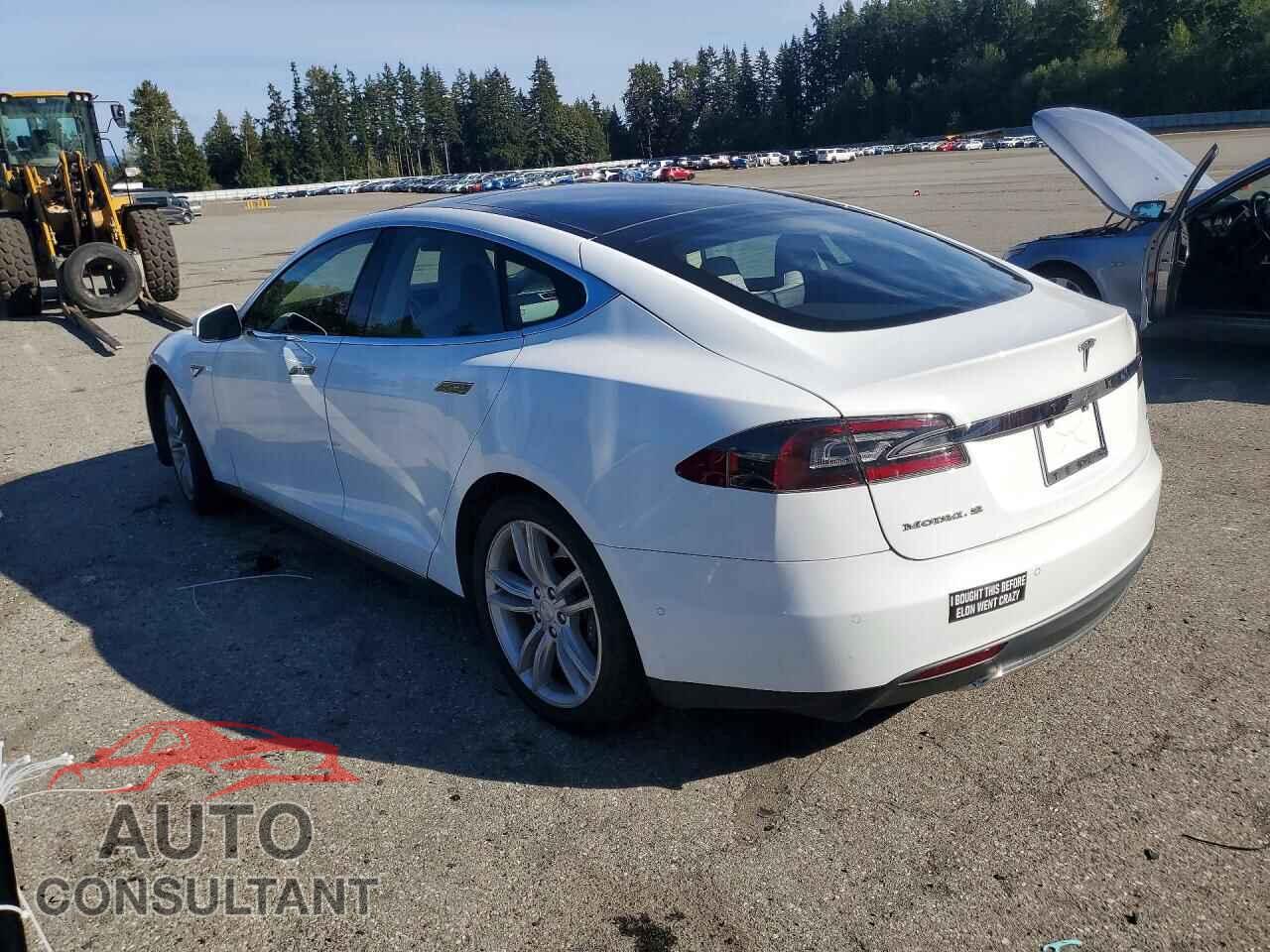TESLA MODEL S 2014 - 5YJSA1H13EFP55936
