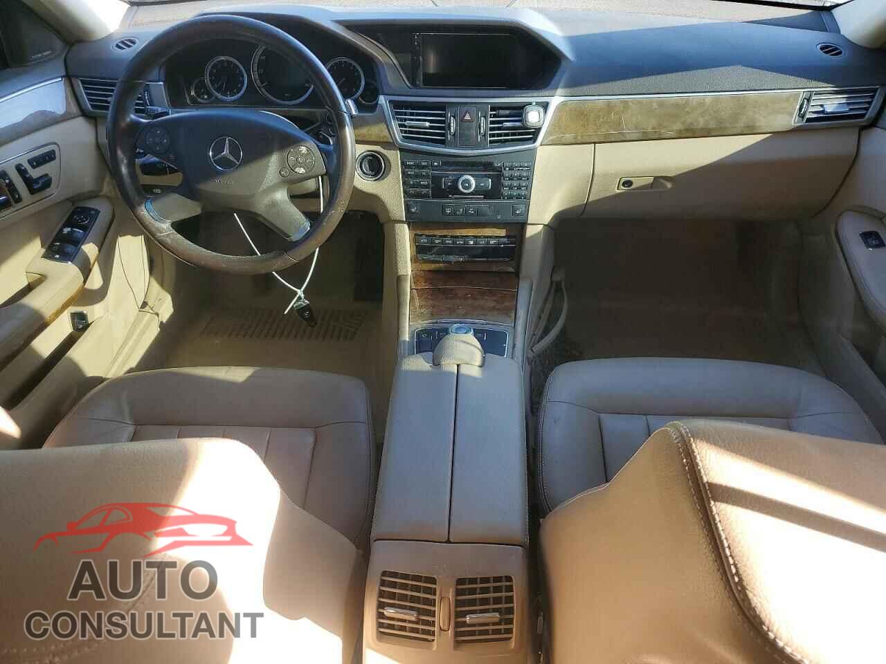 MERCEDES-BENZ E-CLASS 2011 - WDDHF5GB0BA292368