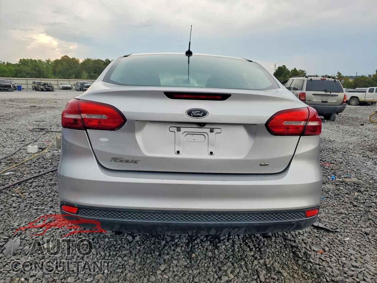 FORD FOCUS 2017 - 1FADP3F2XHL251230