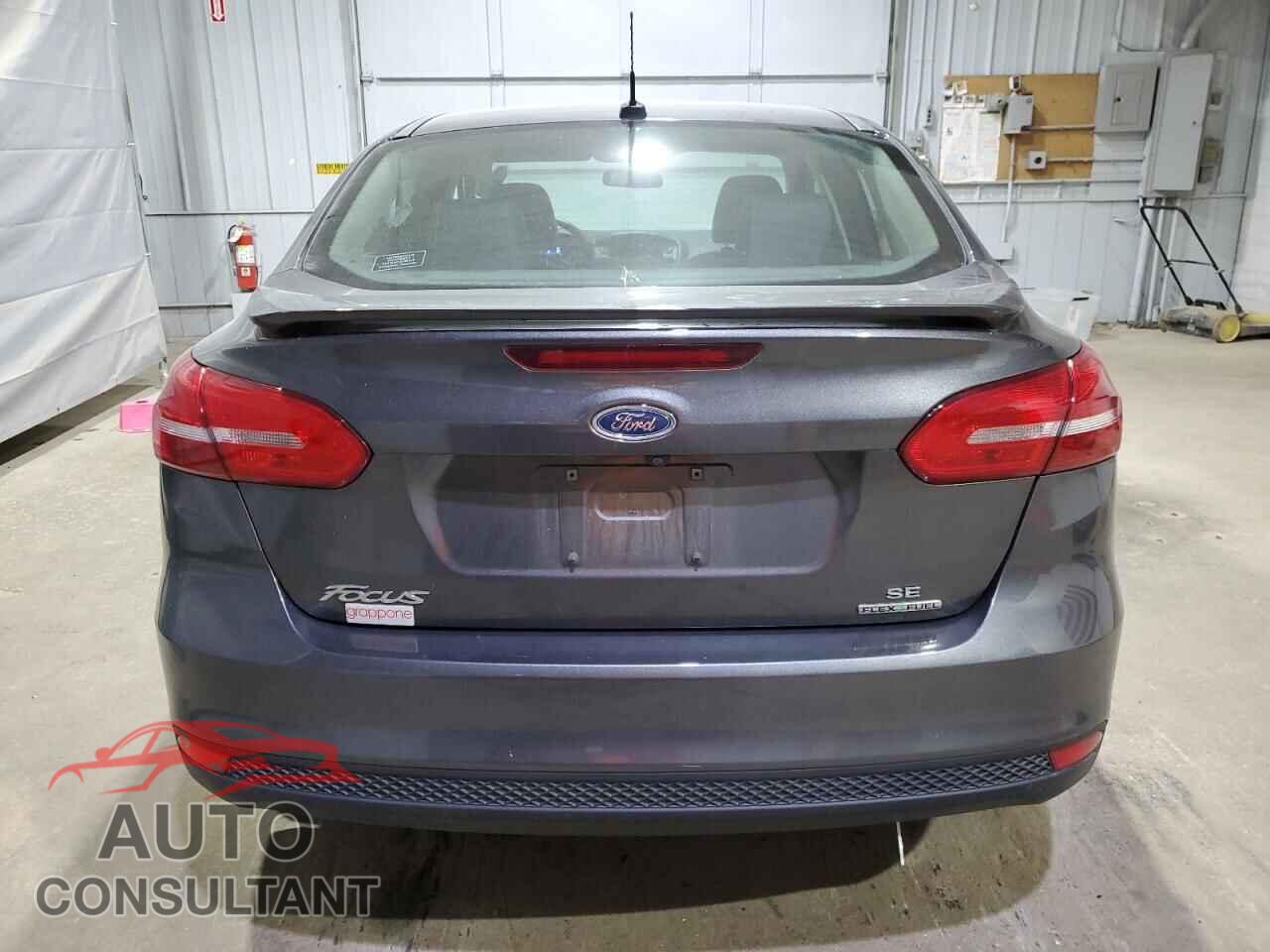 FORD FOCUS 2015 - 1FADP3F22FL332896