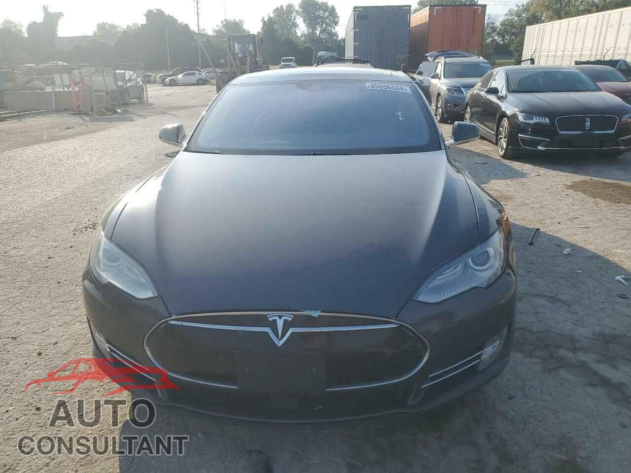 TESLA MODEL S 2016 - 5YJSA1E28GF132702