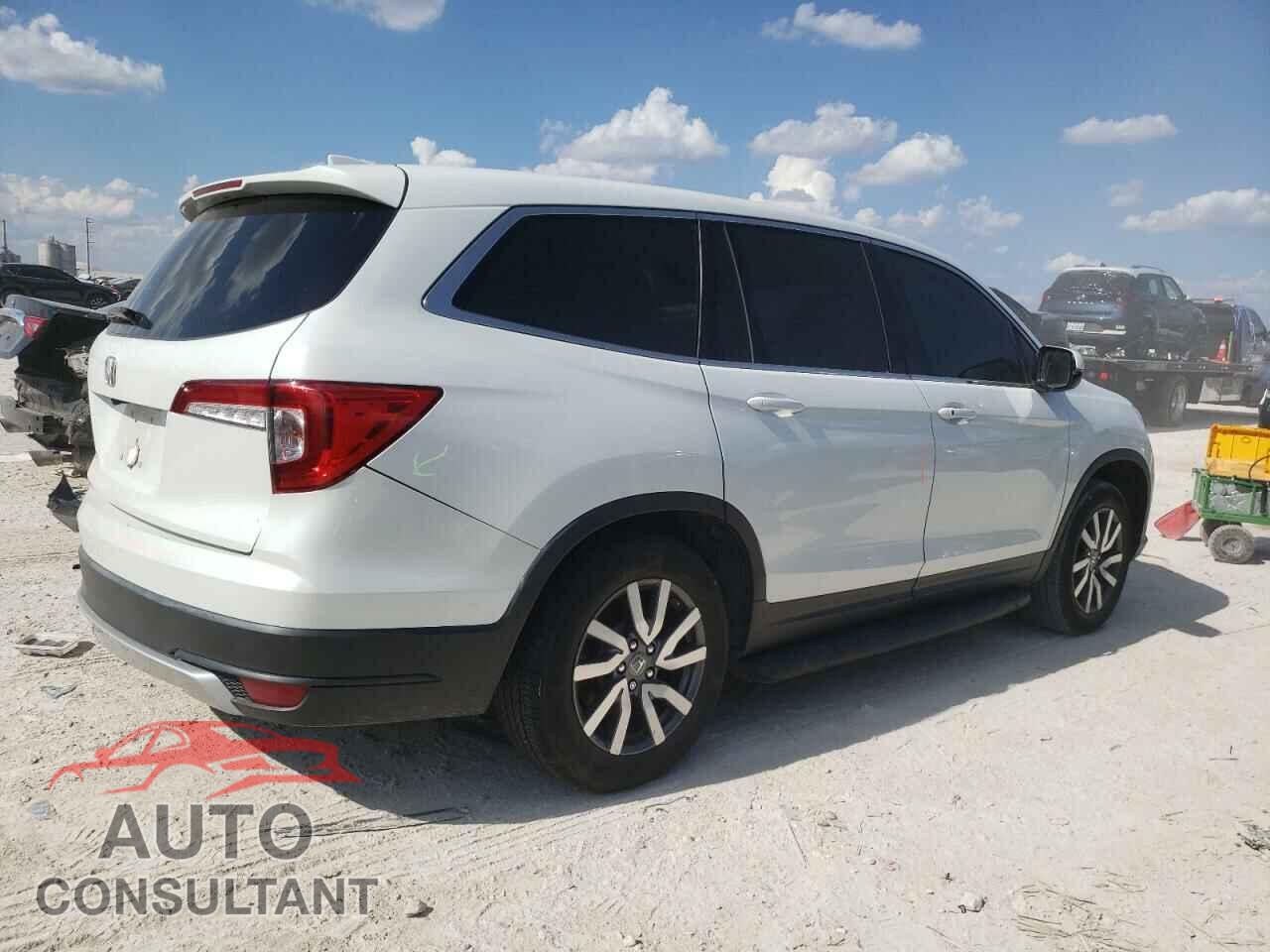 HONDA PILOT 2021 - 5FNYF5H32MB013689