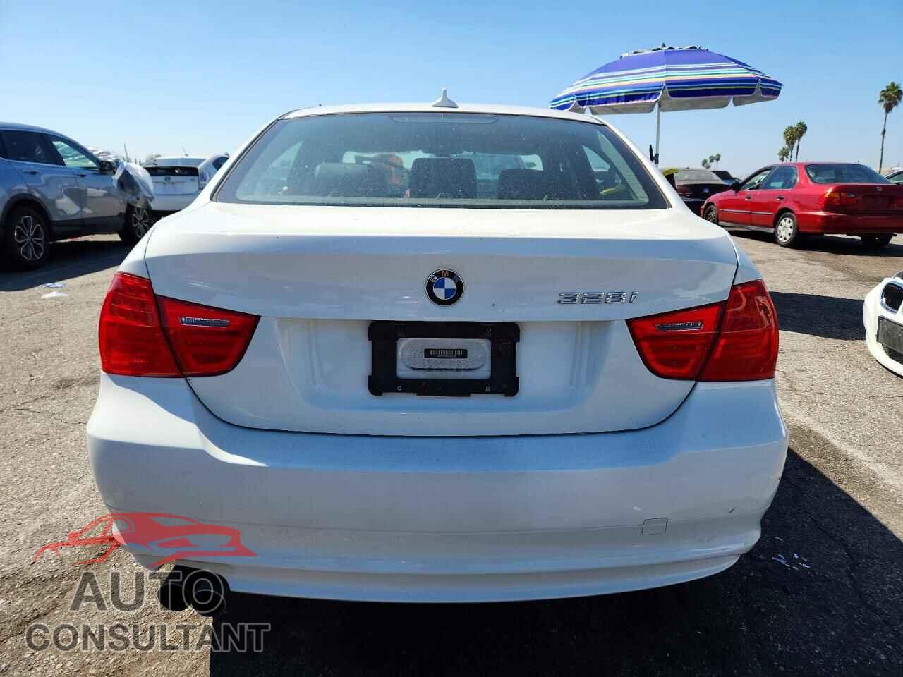 BMW 3 SERIES 2011 - WBAPH5C56BA448197