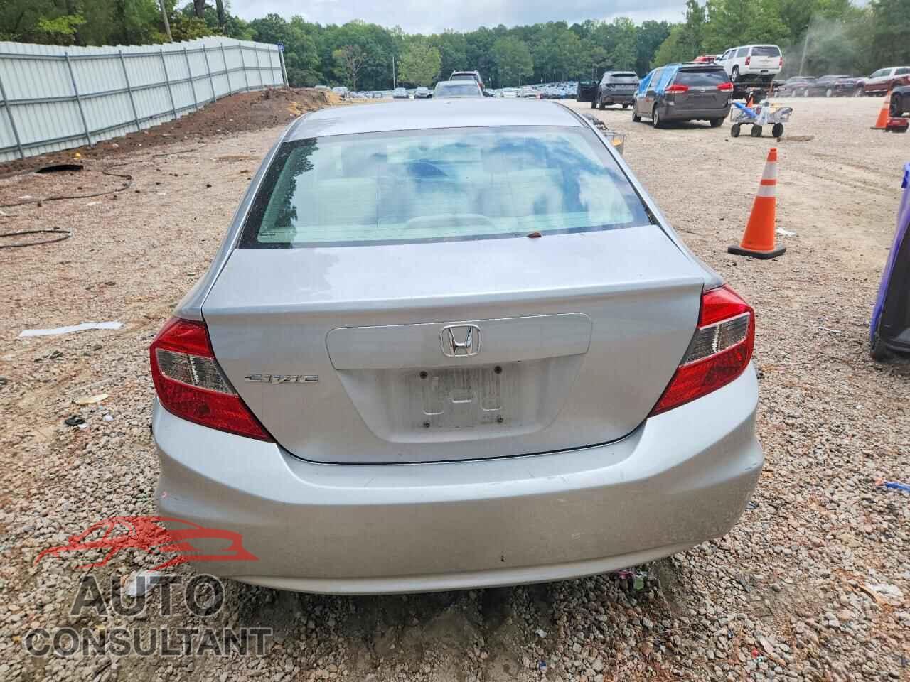HONDA CIVIC 2012 - 19XFB2F53CE095278