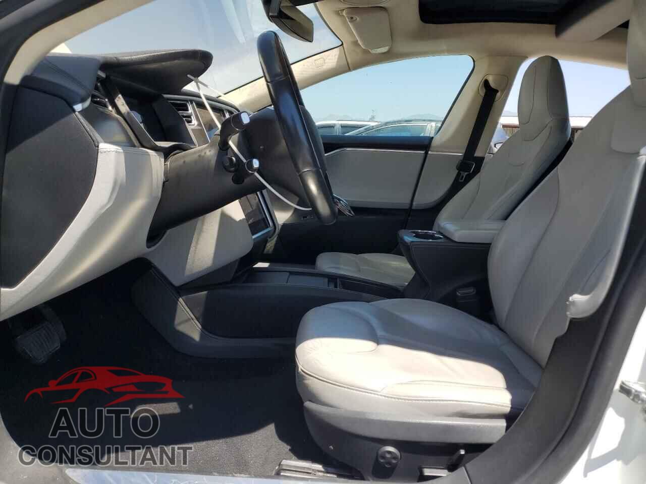 TESLA MODEL S 2014 - 5YJSA1H11EFP65476
