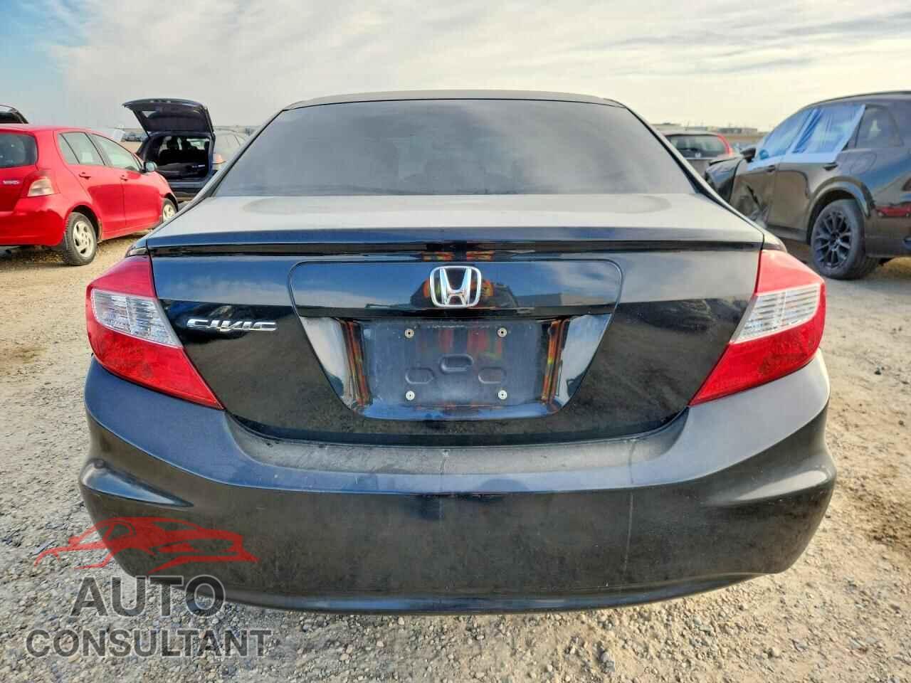 HONDA CIVIC 2012 - 2HGFB2F44CH059936