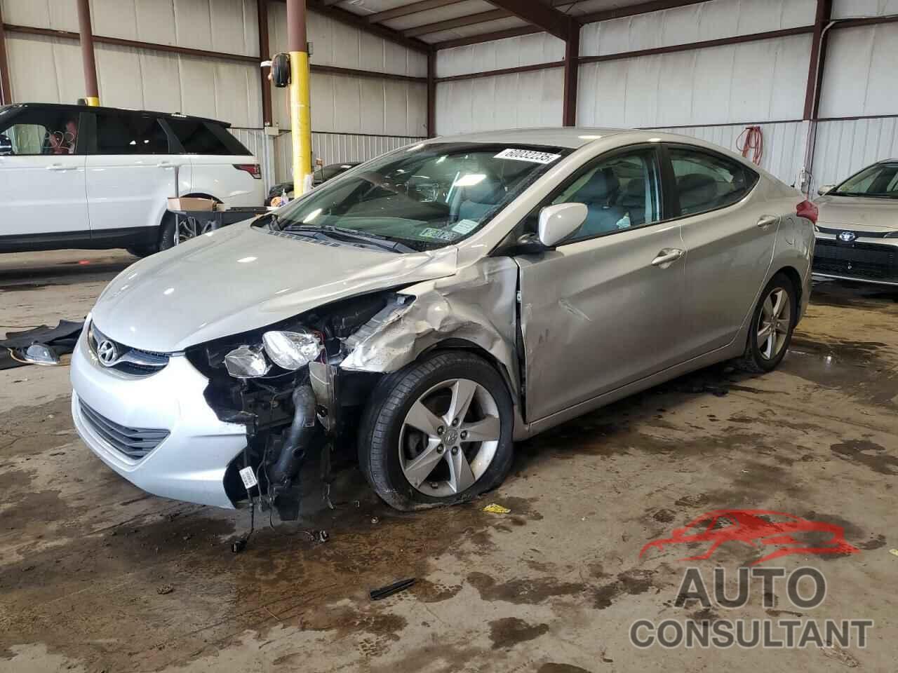 HYUNDAI ELANTRA 2013 - 5NPDH4AE2DH323924