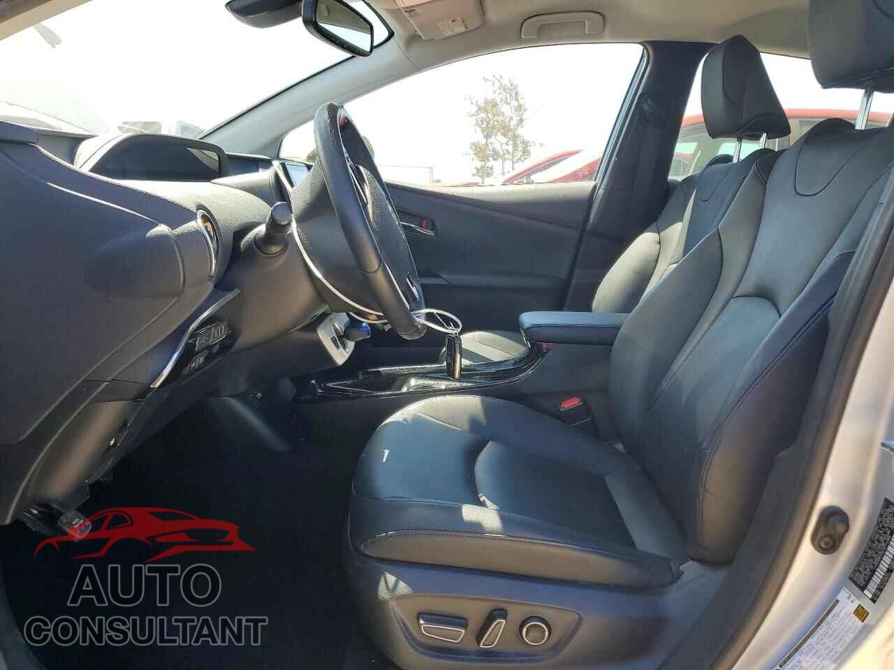 TOYOTA PRIUS 2017 - JTDKARFP2H3015088