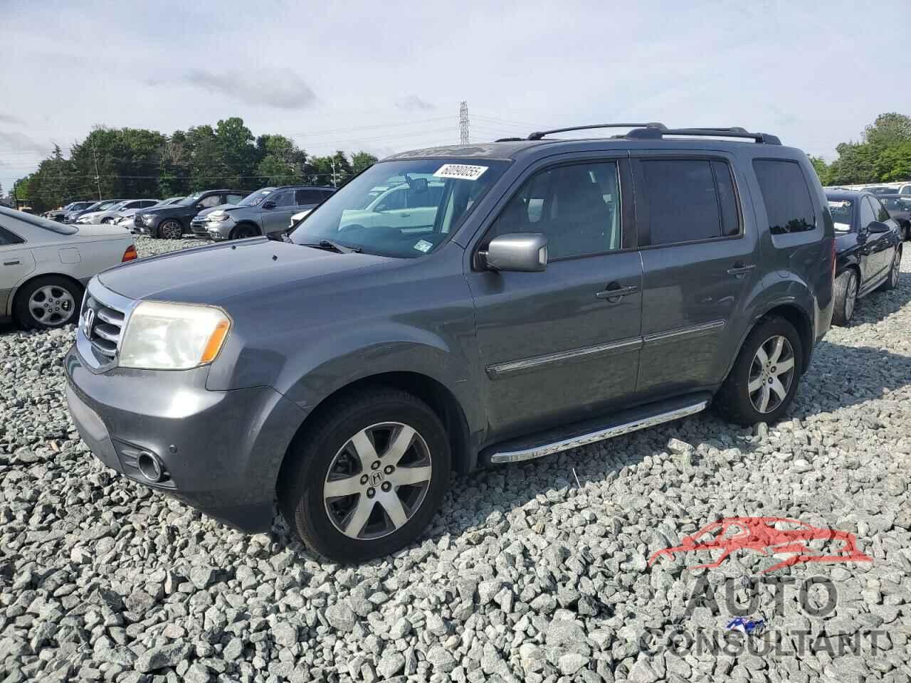 HONDA PILOT 2013 - 5FNYF3H98DB031607