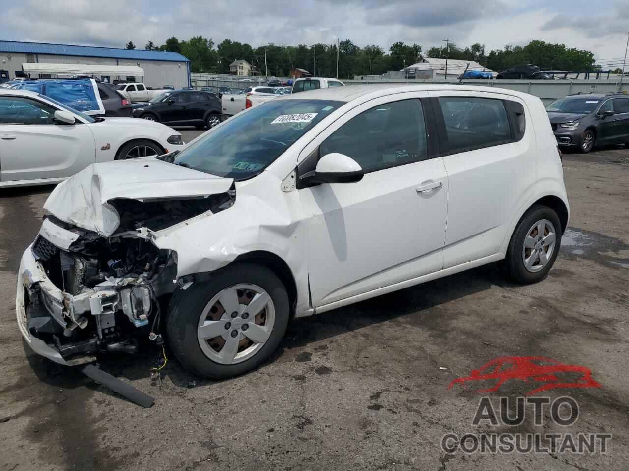 CHEVROLET SONIC 2016 - 1G1JA6SG6G4167568
