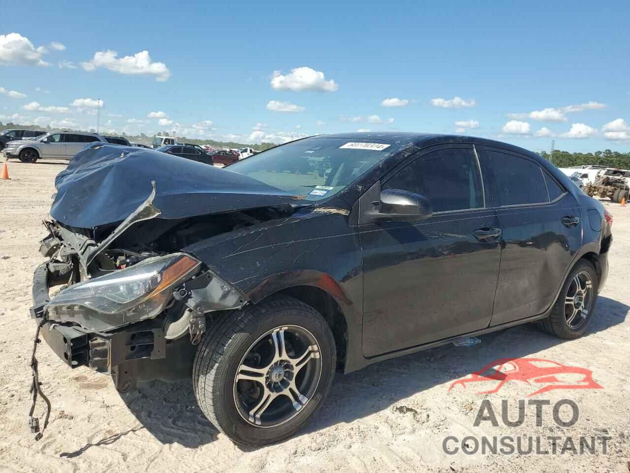 TOYOTA COROLLA 2018 - 5YFBURHE6JP785021