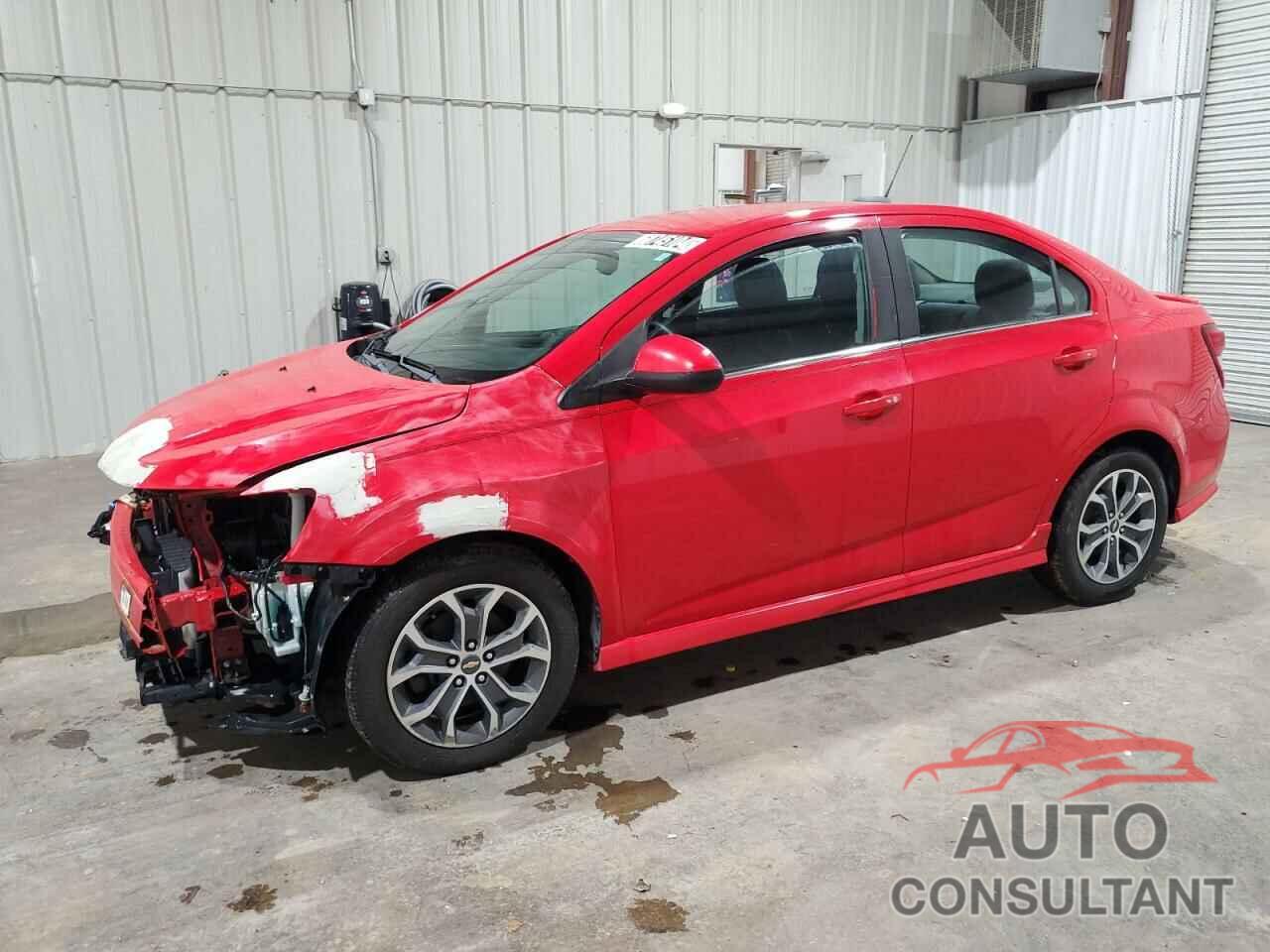 CHEVROLET SONIC 2017 - 1G1JD5SH9H4105092