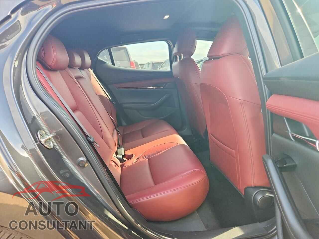 MAZDA 3 2022 - JM1BPAML2N1513430