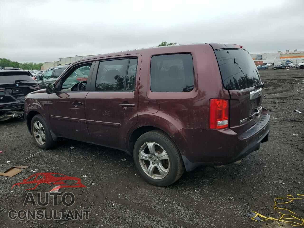 HONDA PILOT 2013 - 5FNYF4H45DB079026