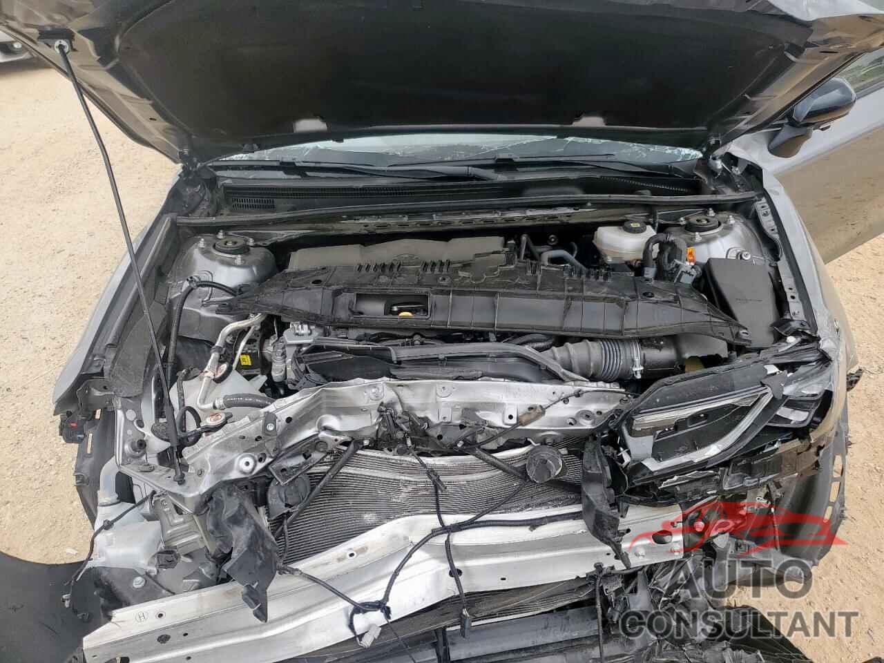 TOYOTA CAMRY 2025 - 4T1DAACK1SU510012
