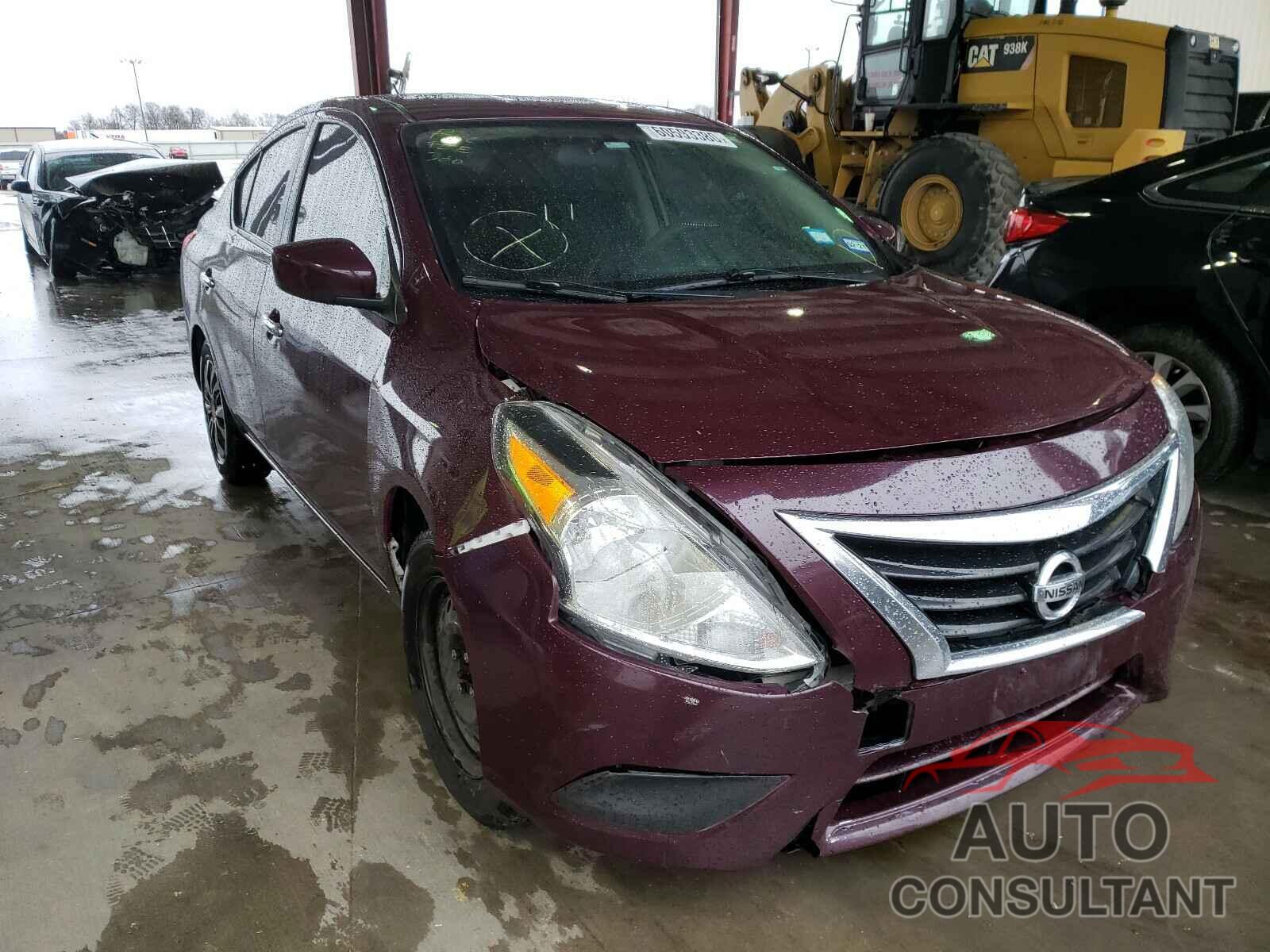 NISSAN VERSA 2017 - 3N1CN7AP9HL842579