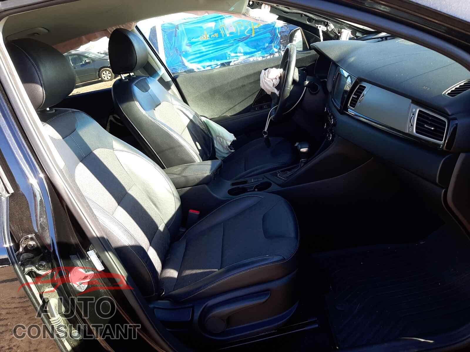 KIA NIRO 2017 - KNDCC3LC5H5065355