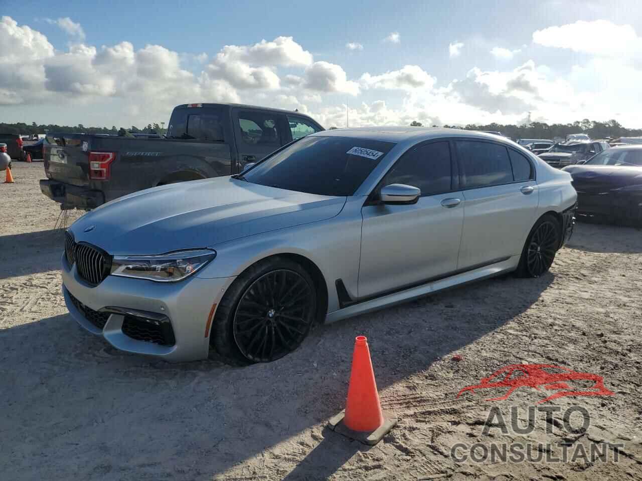 BMW 7 SERIES 2018 - WBA7F0C57JGM23992