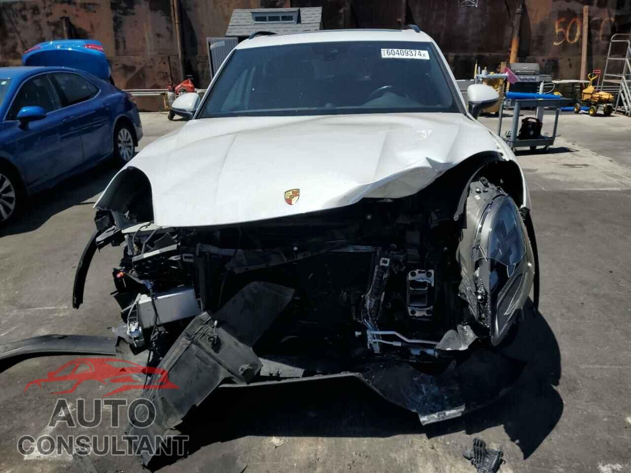 PORSCHE CAYENNE 2020 - WP1AA2AY7LDA03393