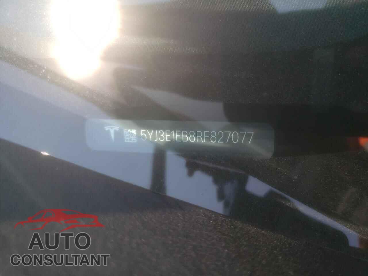 TESLA MODEL 3 2024 - 5YJ3E1EB8RF827077