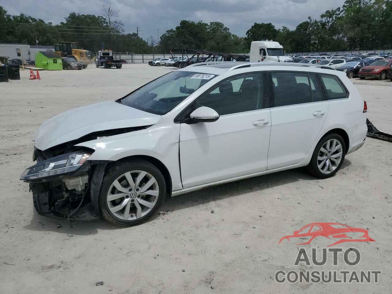 VOLKSWAGEN GOLF 2018 - 3VWL17AU4JM767270