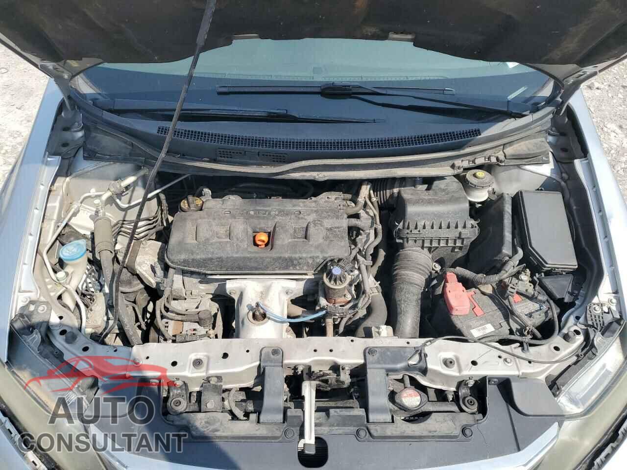 HONDA CIVIC 2012 - 19XFB2F50CE071584