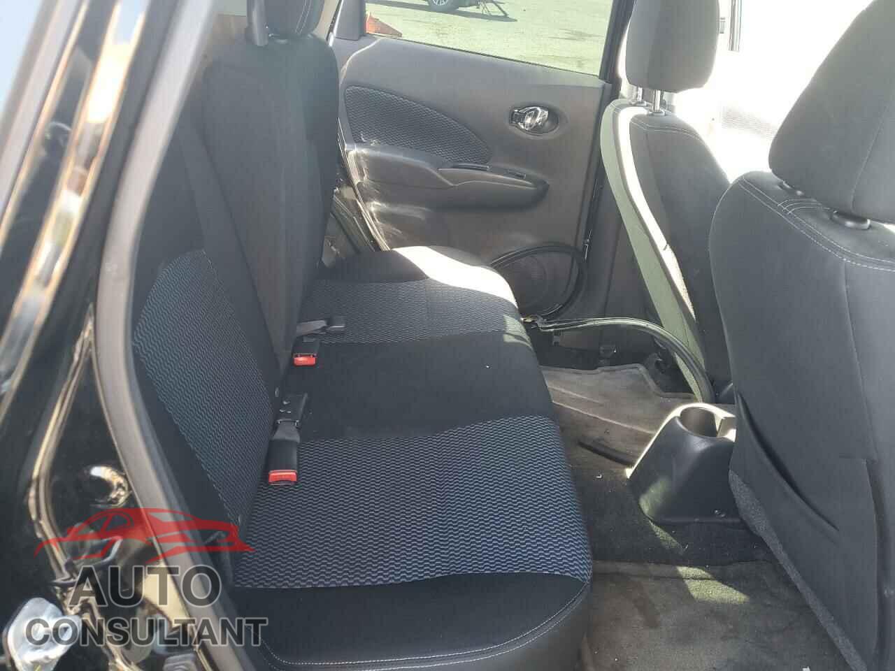 NISSAN VERSA 2017 - 3N1CE2CP8HL366941
