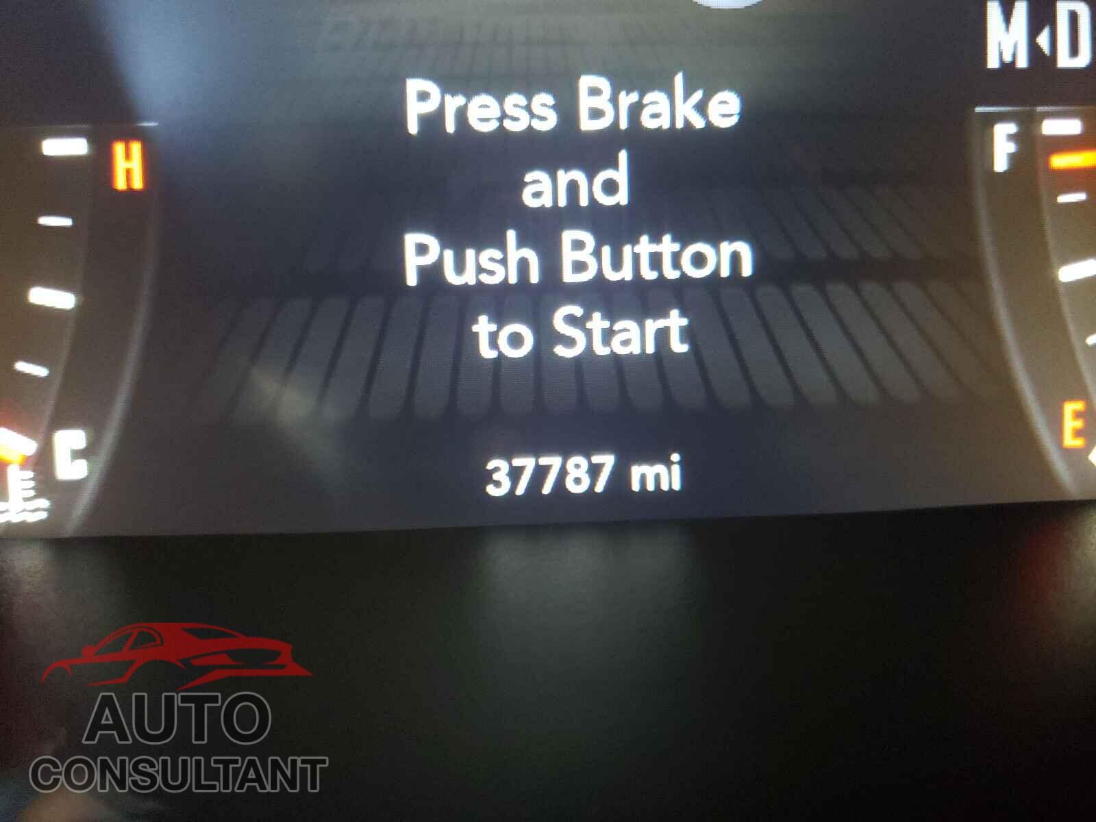 DODGE CHALLENGER 2018 - 2C3CDZBTXJH256533