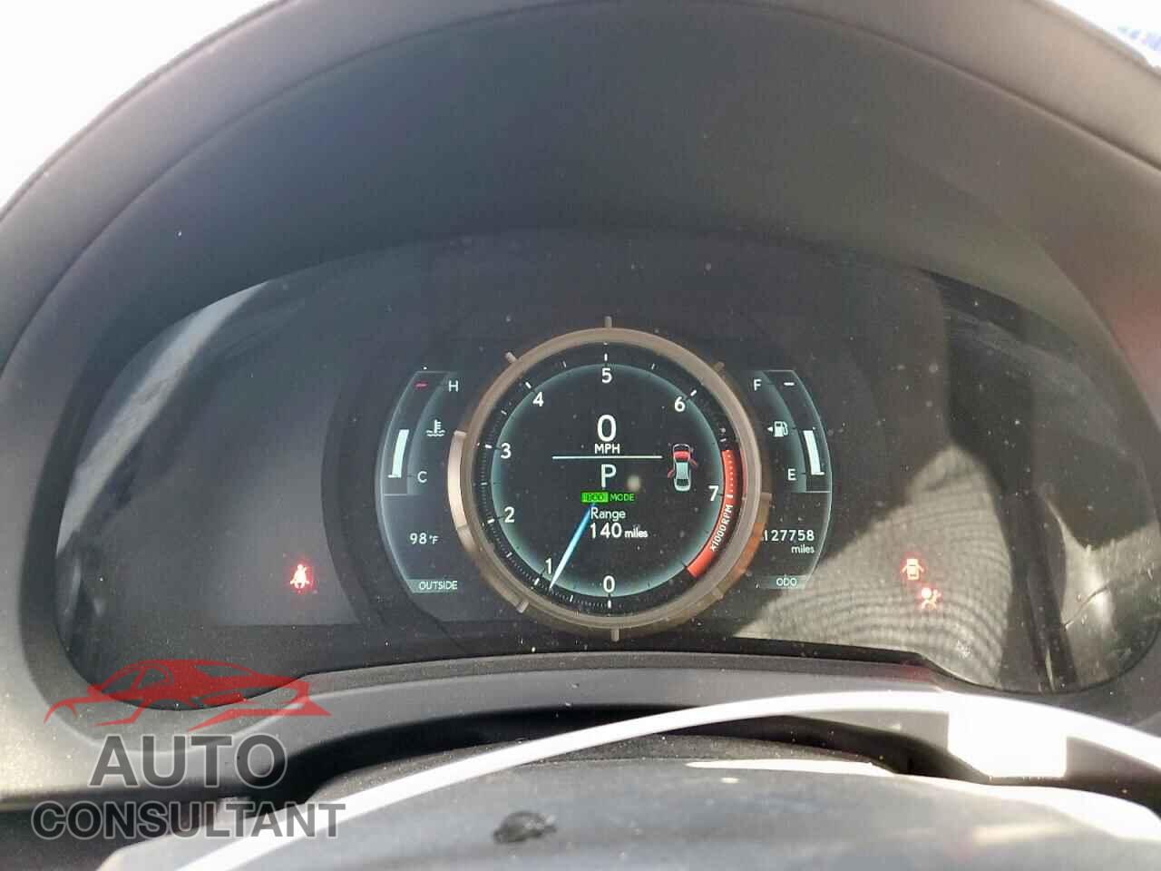 LEXUS IS 2015 - JTHBE1D22F5014987