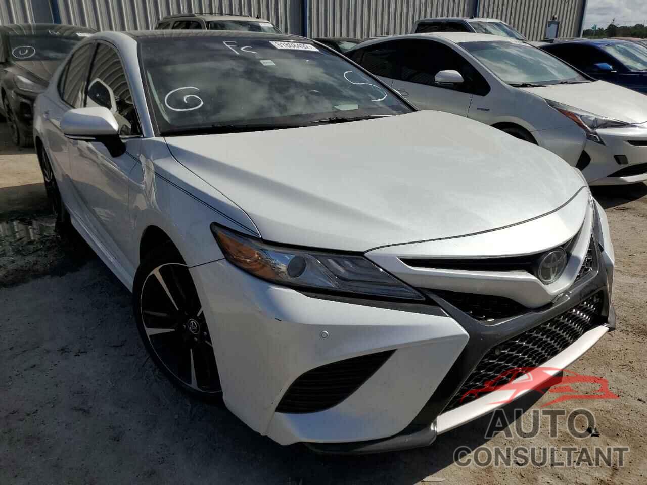 TOYOTA CAMRY 2019 - 4T1B61HK1KU822879