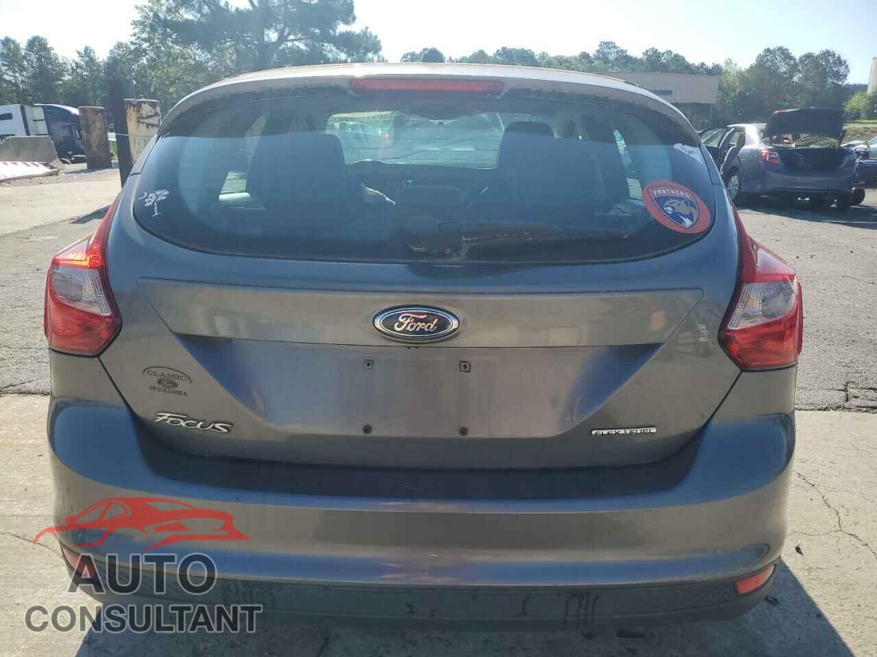 FORD FOCUS 2014 - 1FADP3K26EL145794
