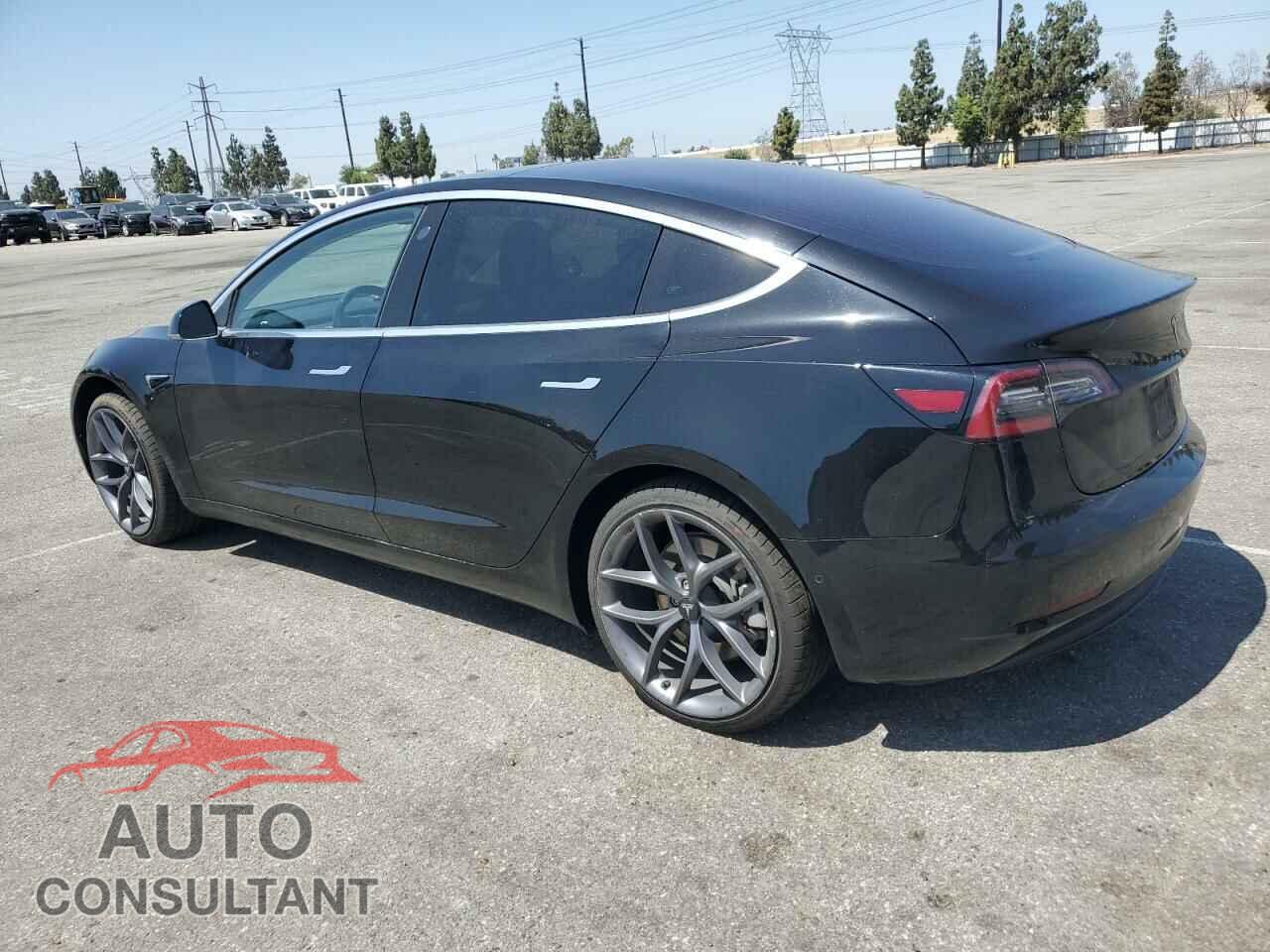 TESLA MODEL 3 2018 - 5YJ3E1EA7JF020612