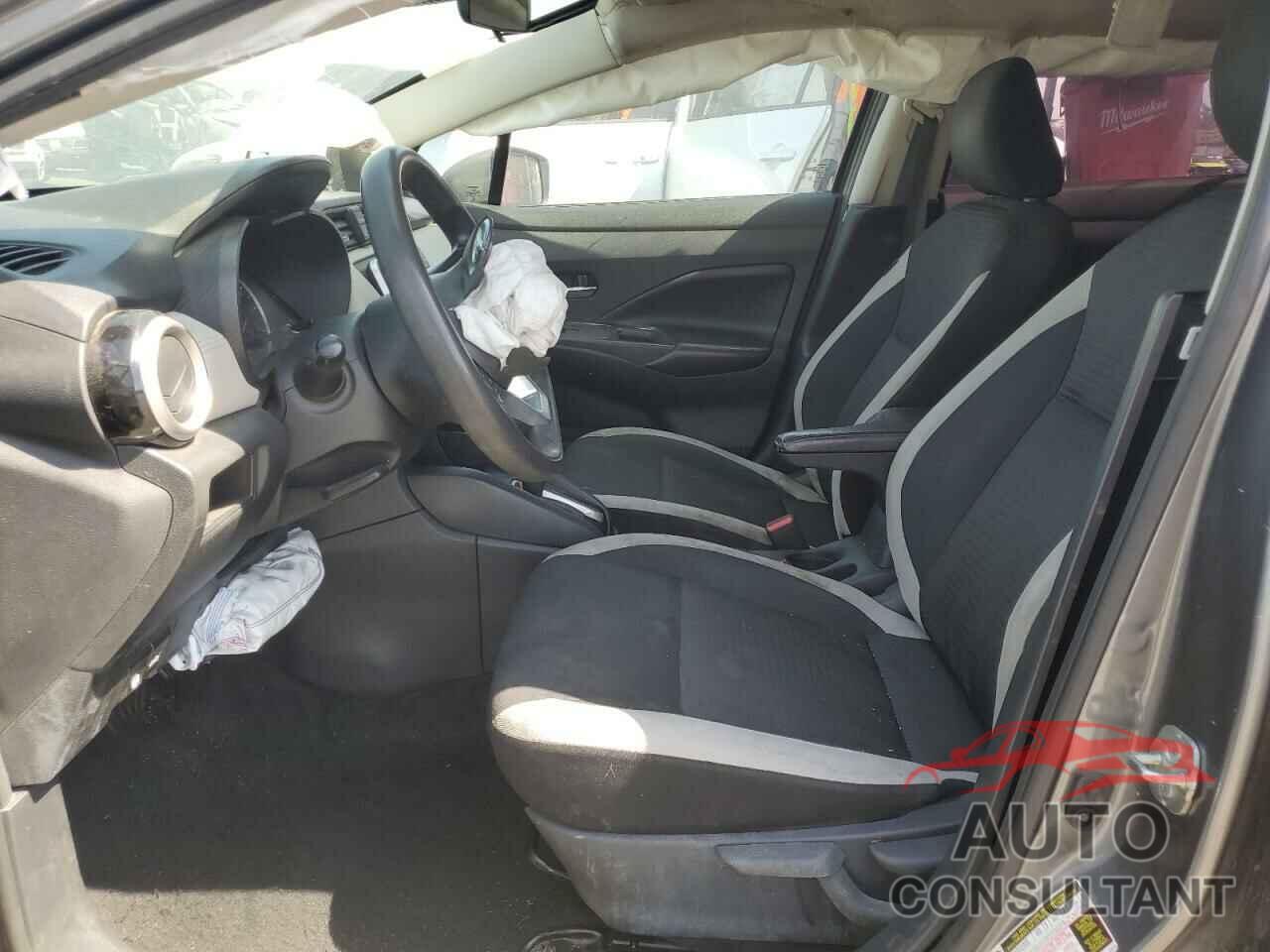 NISSAN VERSA 2020 - 3N1CN8EV5LL804015