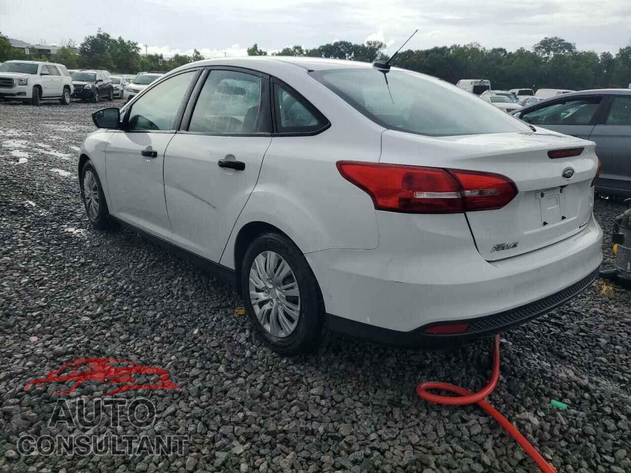 FORD FOCUS 2016 - 1FADP3E23GL387134