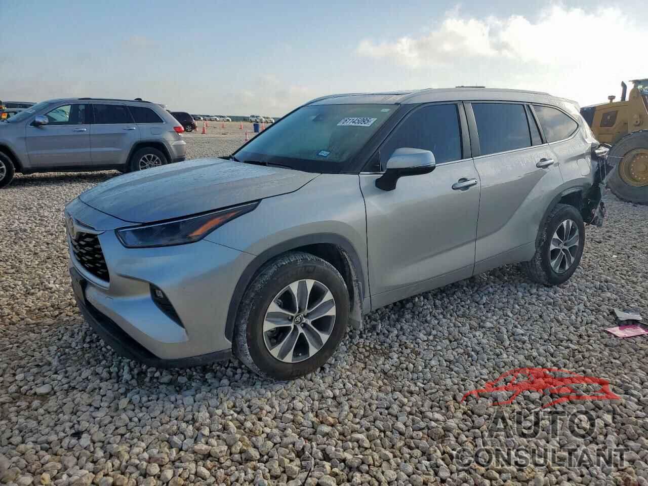 TOYOTA HIGHLANDER 2023 - 5TDKDRAH9PS028201