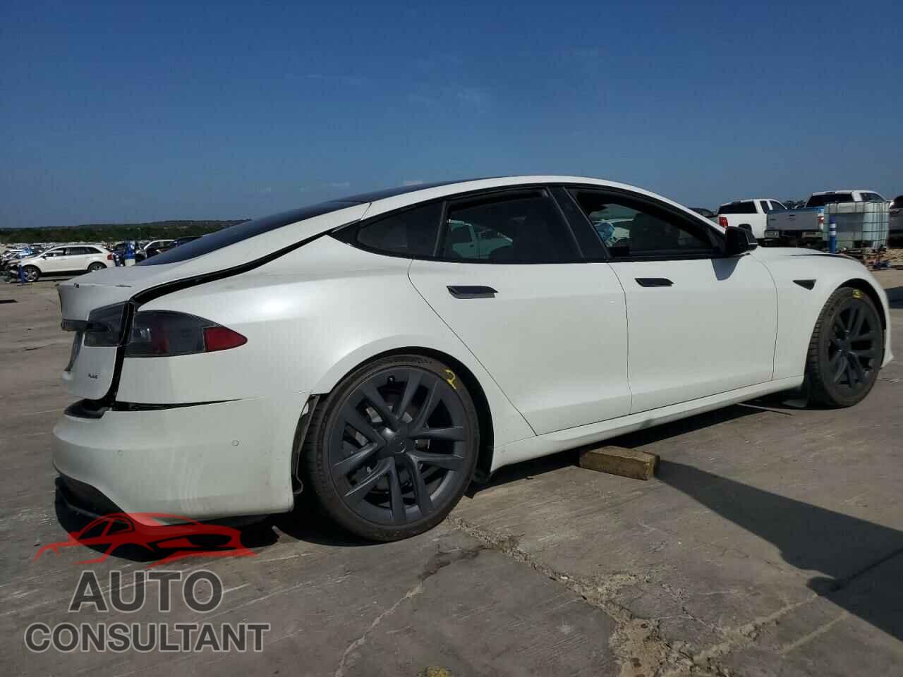 TESLA MODEL S 2022 - 5YJSA1E68NF466003