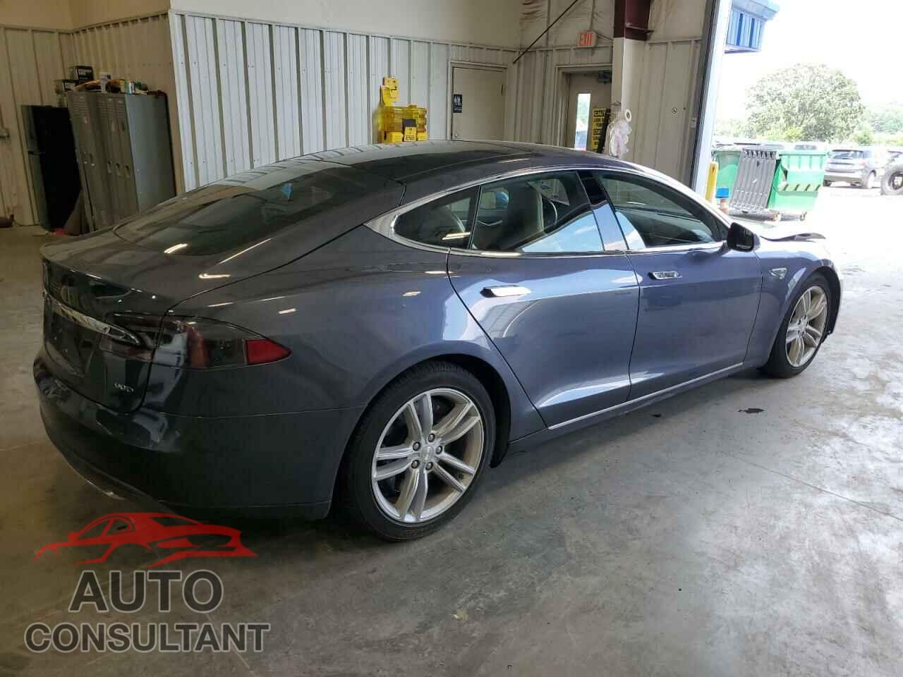 TESLA MODEL S 2016 - 5YJSA1E26GF126607