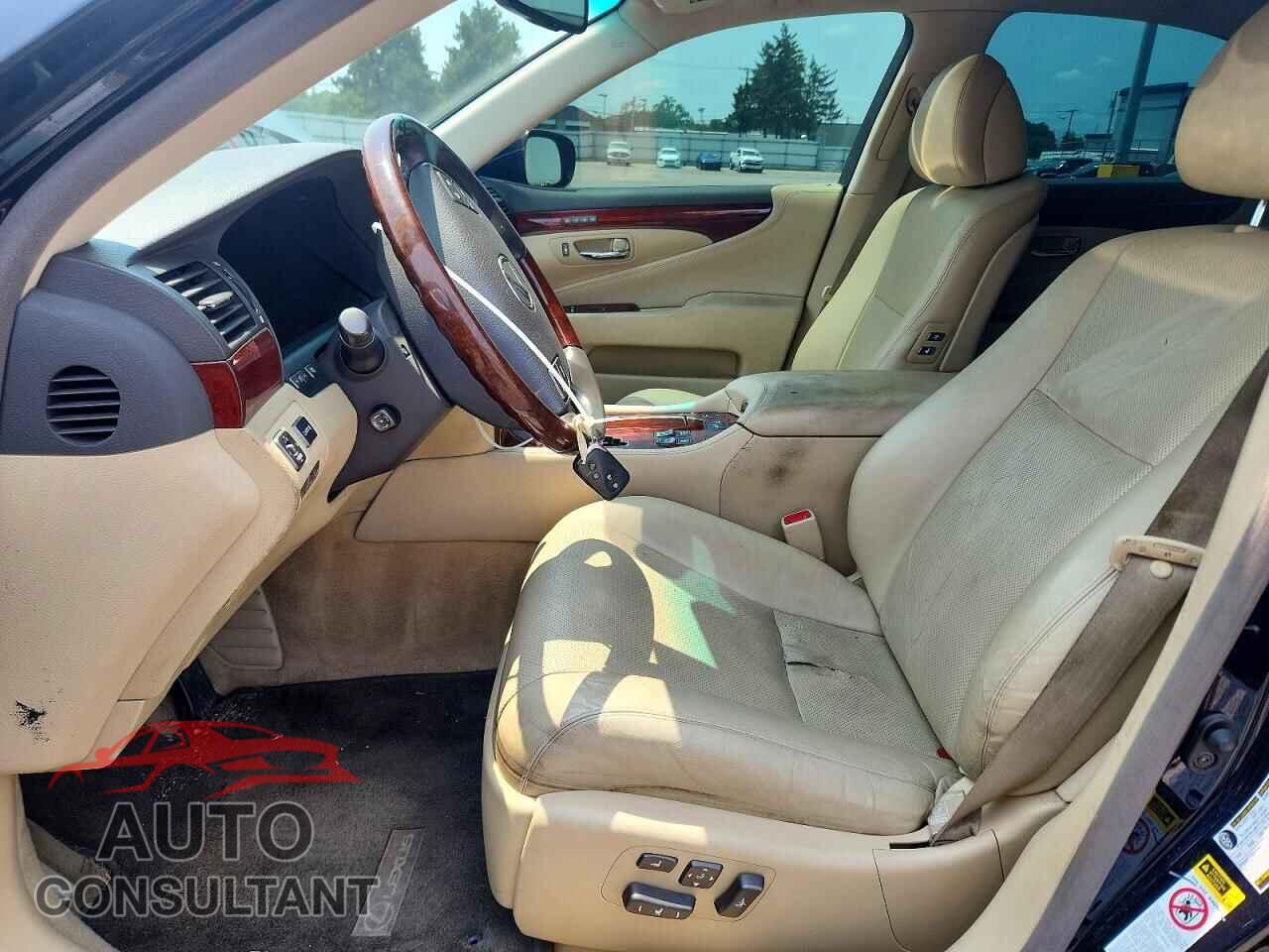 LEXUS LS460 2009 - JTHCL46F895001161