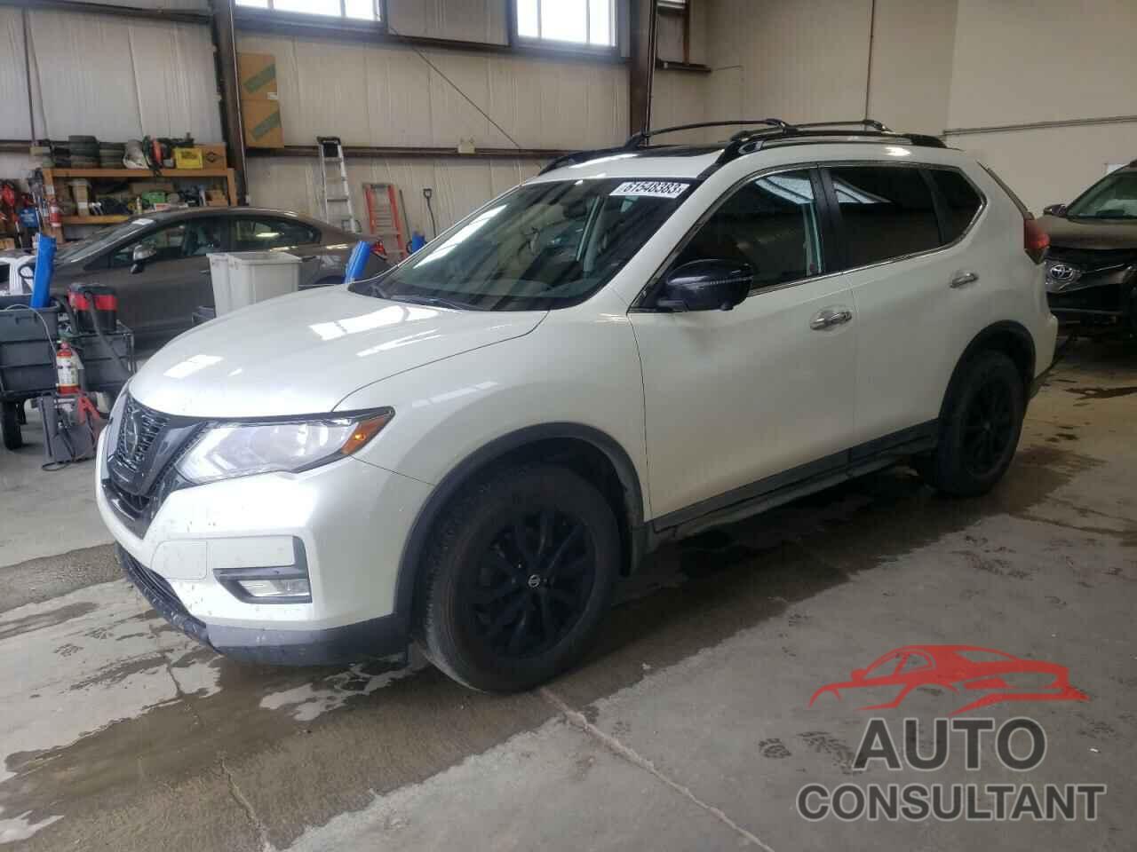 NISSAN ROGUE 2018 - 5N1AT2MVXJC766150