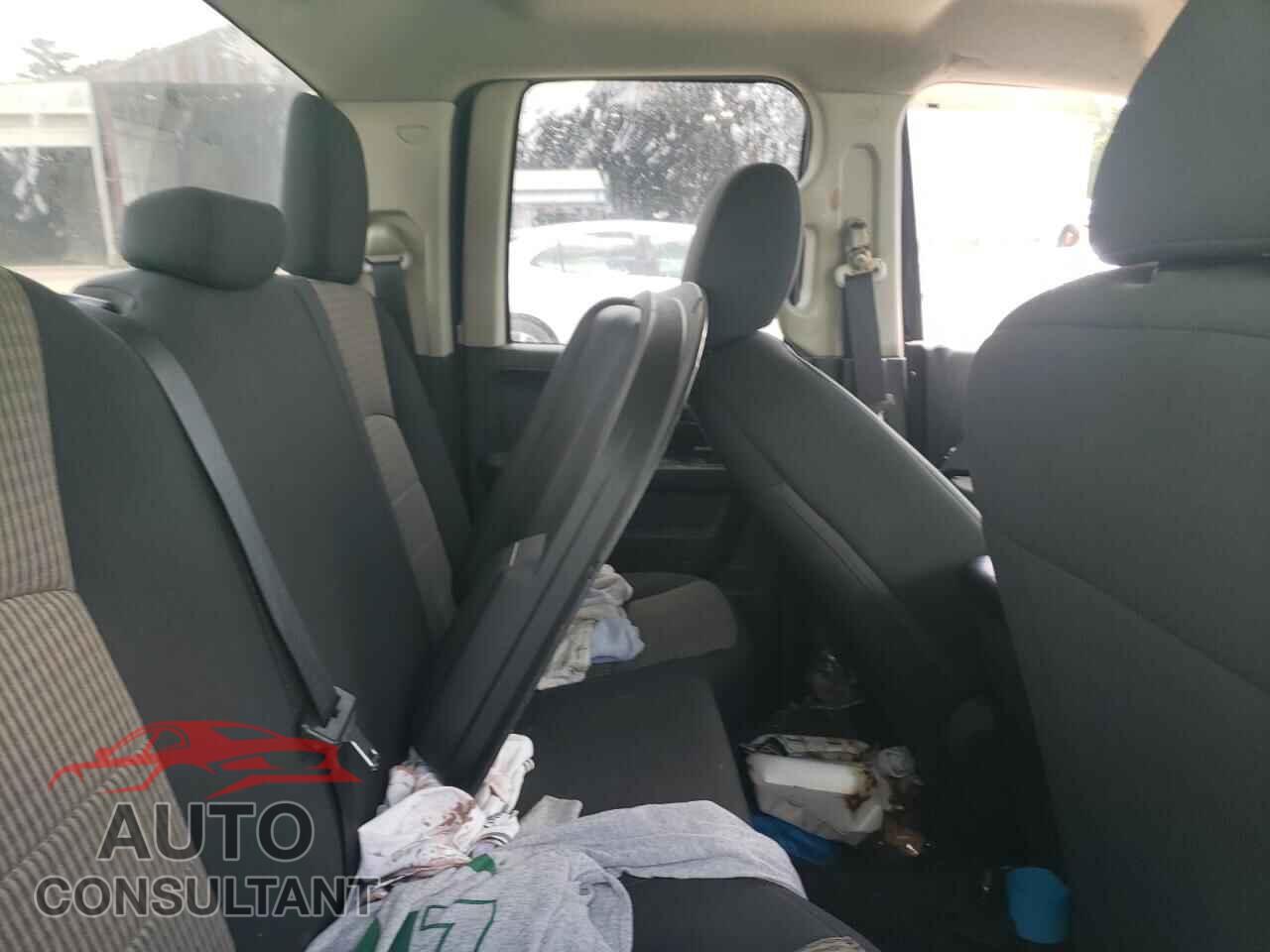 DODGE RAM 1500 2012 - 1C6RD6FT9CS259361