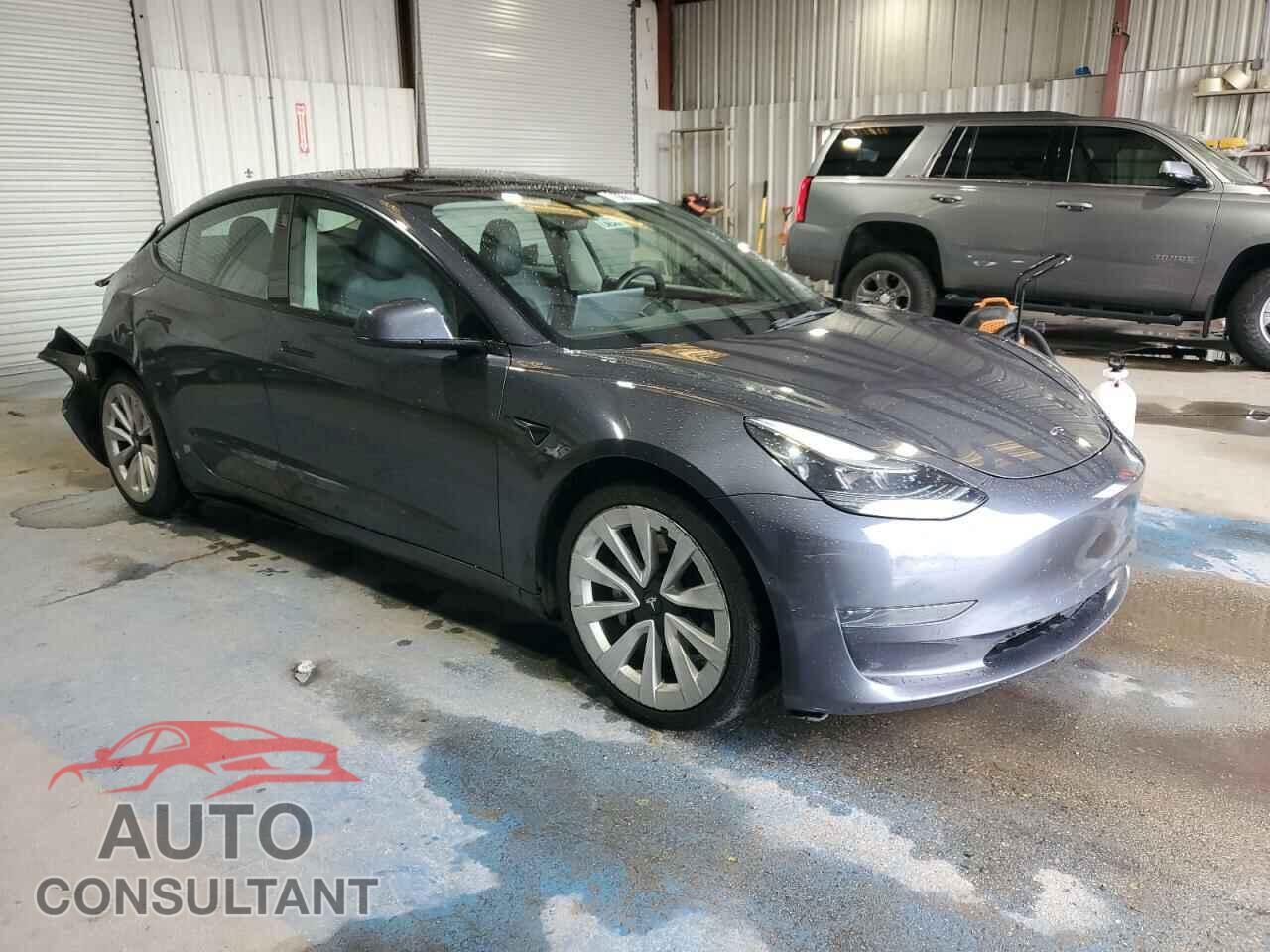 TESLA MODEL 3 2022 - 5YJ3E1EA8NF372121