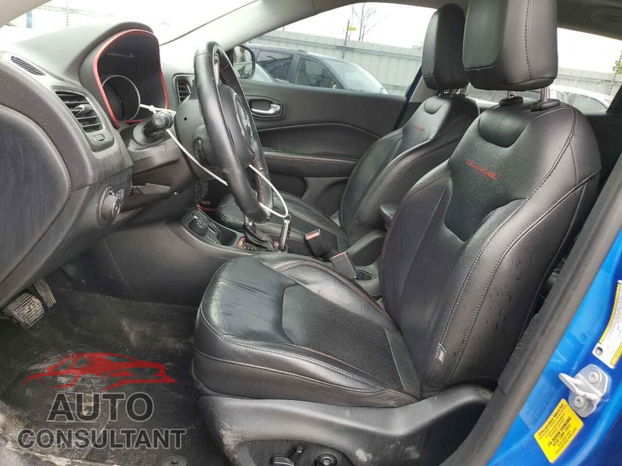 JEEP COMPASS 2018 - 3C4NJDDB7JT241211
